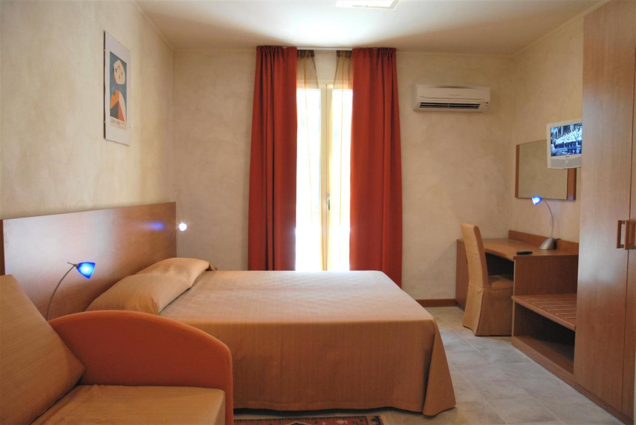Acqua Di Mare Bed and Breakfast Bordighera Eksteriør billede