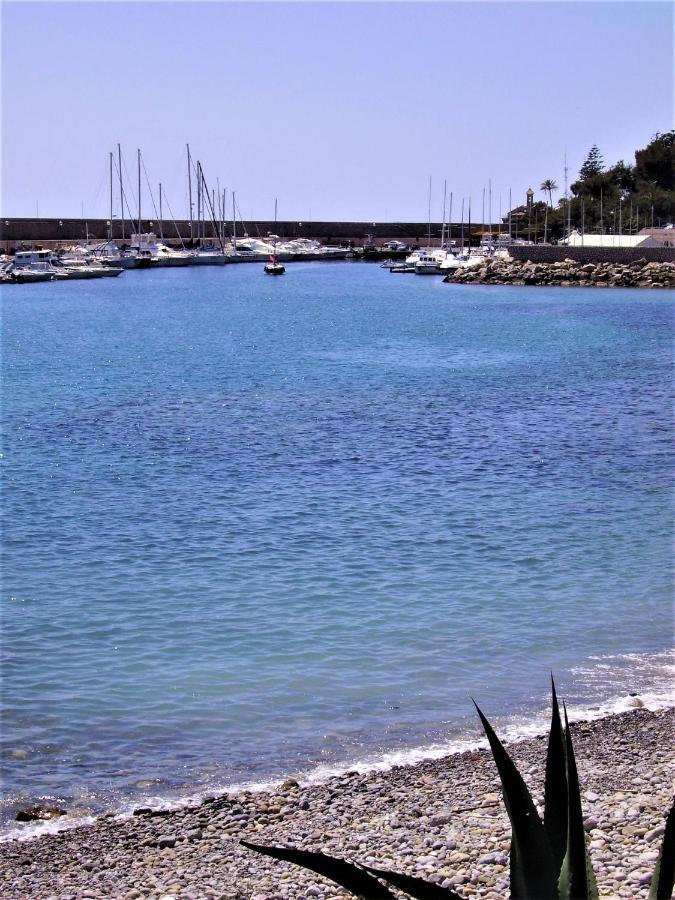 Acqua Di Mare Bed and Breakfast Bordighera Eksteriør billede
